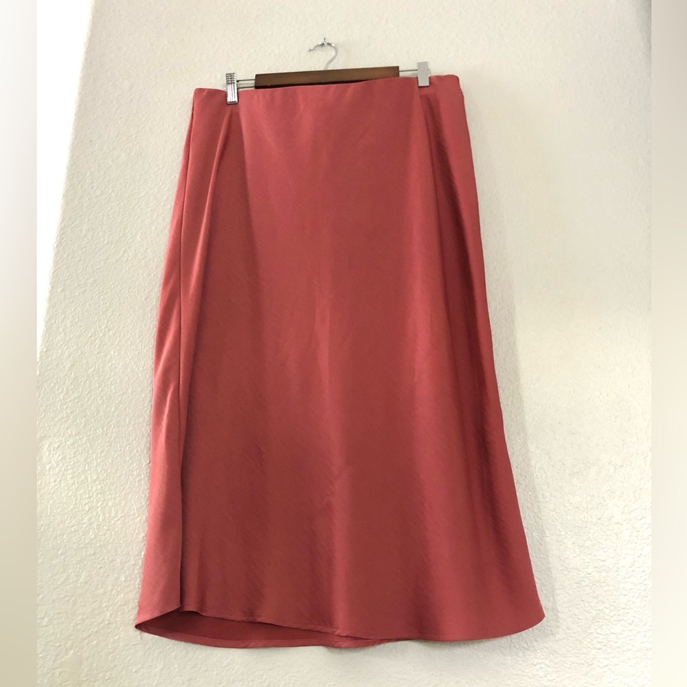 NWOT a new day Coral Maxi Skirt